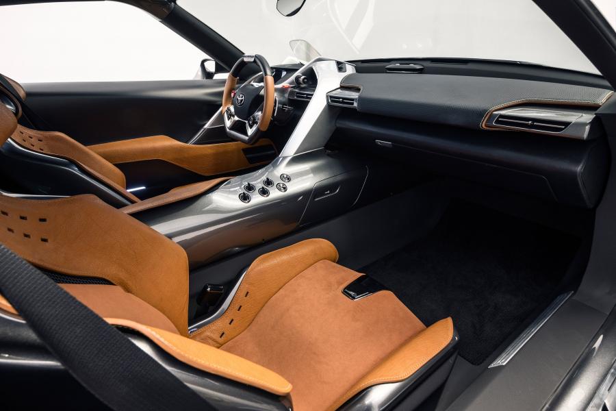  Toyota FT-1 Graphite Concept 2014 года  (фото 21 из 25)